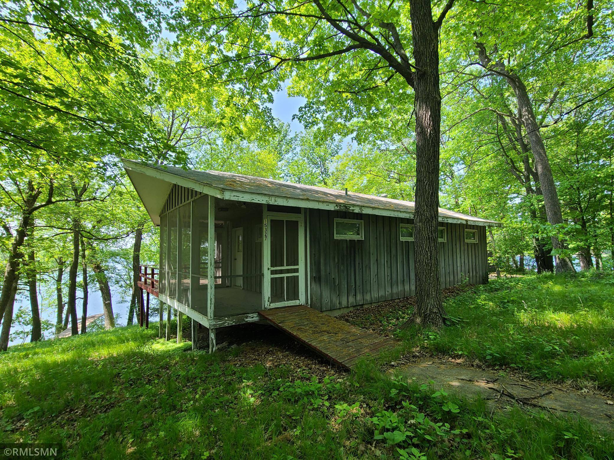 15327 76th ST NW, South Haven, MN 55382
