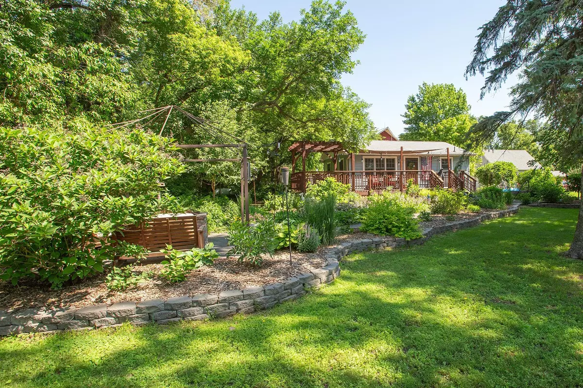 Avoca, MN 56114,2642 91st ST