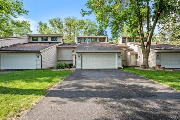 Shoreview, MN 55126,1295 Sunview CT