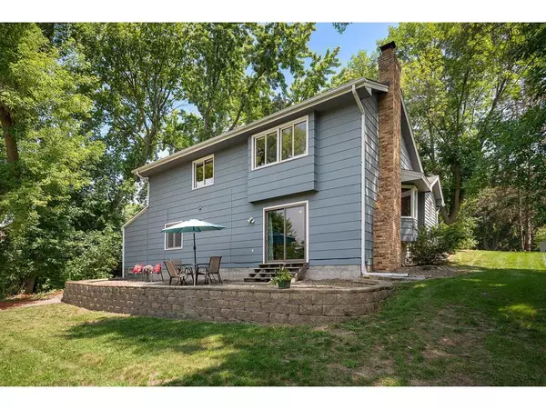 Circle Pines, MN 55014,203 Marion CT