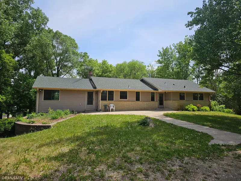 348 Brady ST, Elko New Market, MN 55054