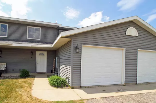 102 6th ST W #4, Carlos, MN 56319