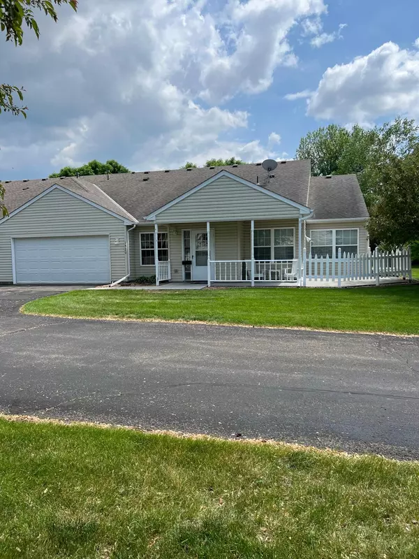 1520 4th AVE E, Shakopee, MN 55379