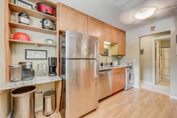 1620 Charlton ST #112, West Saint Paul, MN 55118