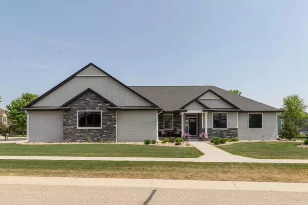 Kasson, MN 55944,302 15th AVE NW