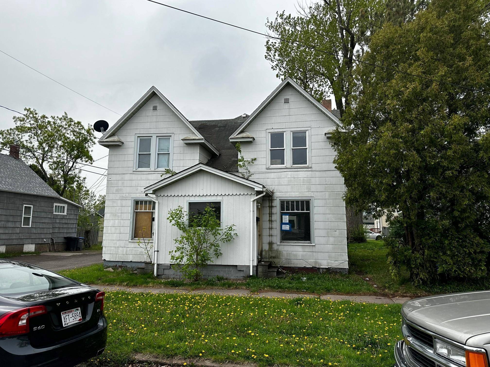 1314 & 1316 N 11th ST,  Superior Twp,  WI 54880