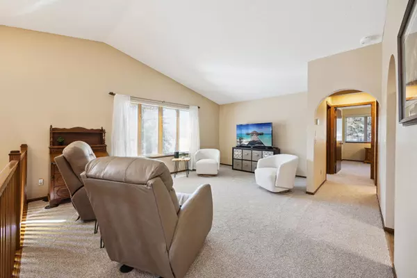 Shoreview, MN 55126,303 Snail Lake RD