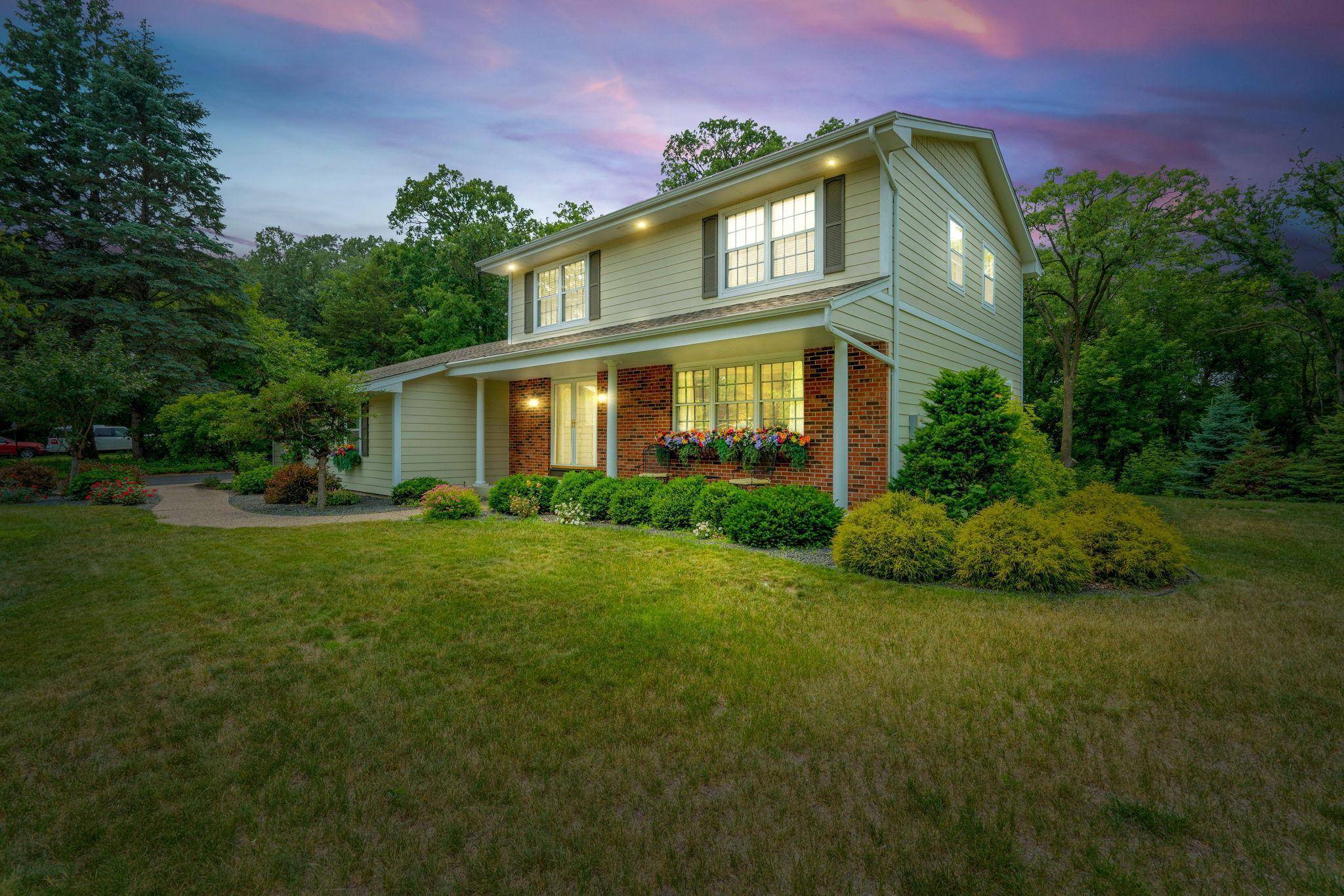 15506 Fremont AVE S, Burnsville, MN 55306