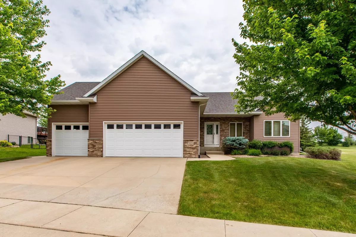 Rochester, MN 55901,4629 Summit Pointe PL NW