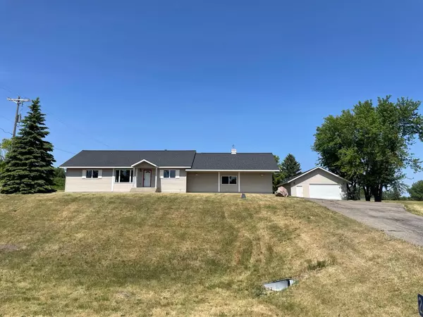 26838 E State Highway 55,  Paynesville,  MN 56362