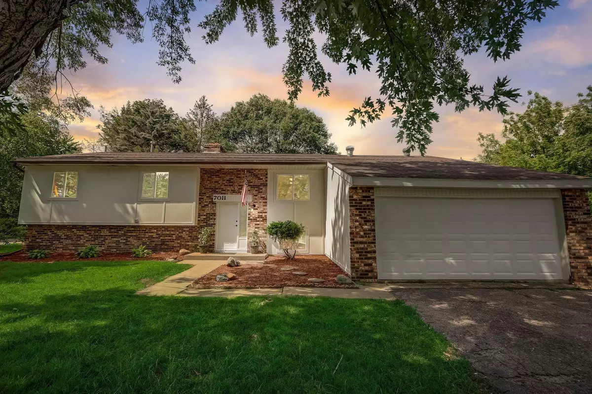 Rosemount, MN 55068,7011 164th ST W