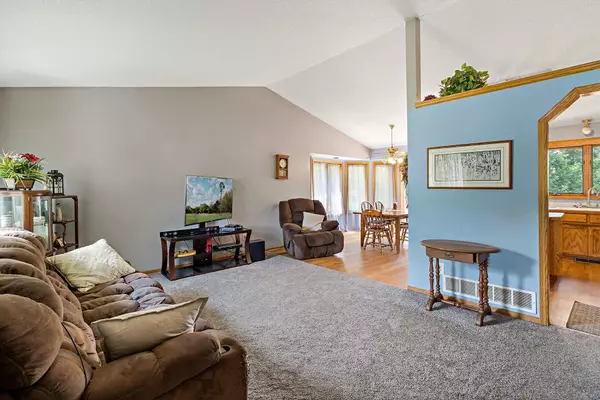 Inver Grove Heights, MN 55076,7915 Blackstone AVE