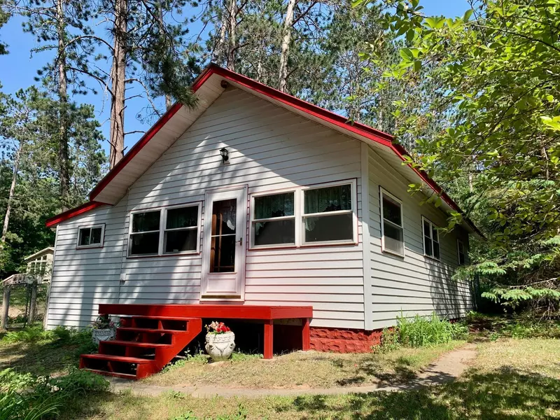 47454 188th AVE, Mcgregor, MN 55760