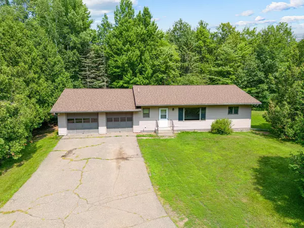 Hinckley, MN 55037,11697 Emma