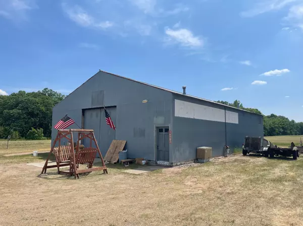 16983 58th ST, Royalton, MN 56373