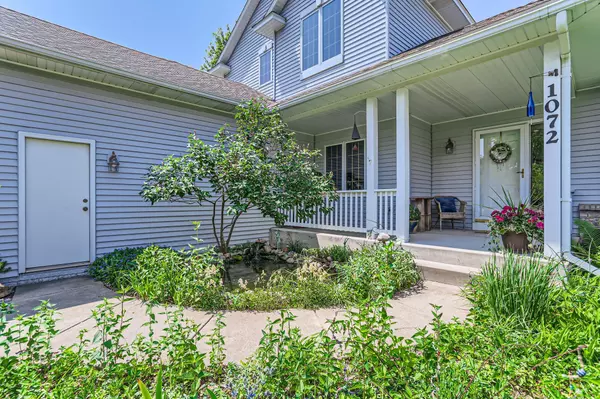 Delano, MN 55328,1072 Scenic CT