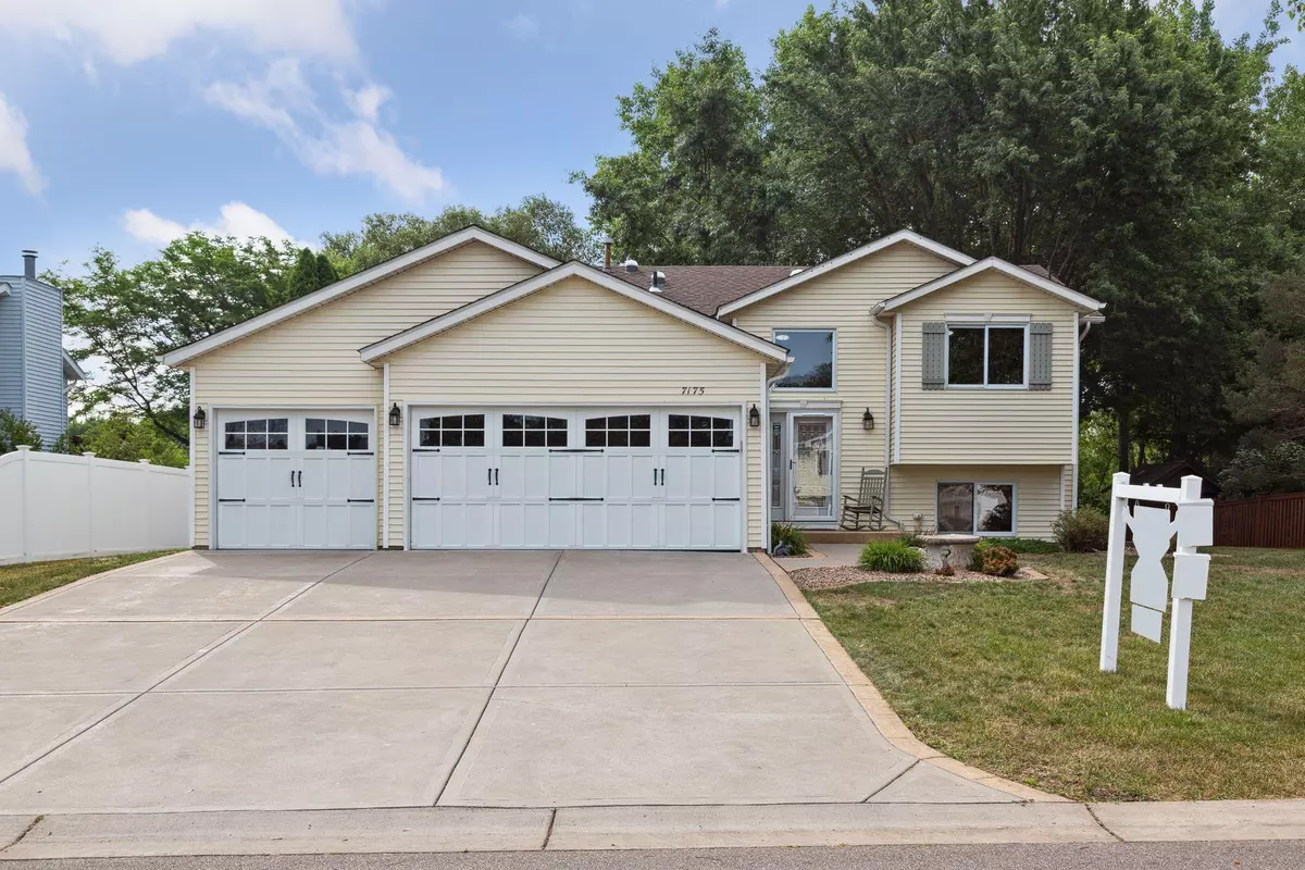 Oakdale, MN 55128,7175 Upper 43rd ST N