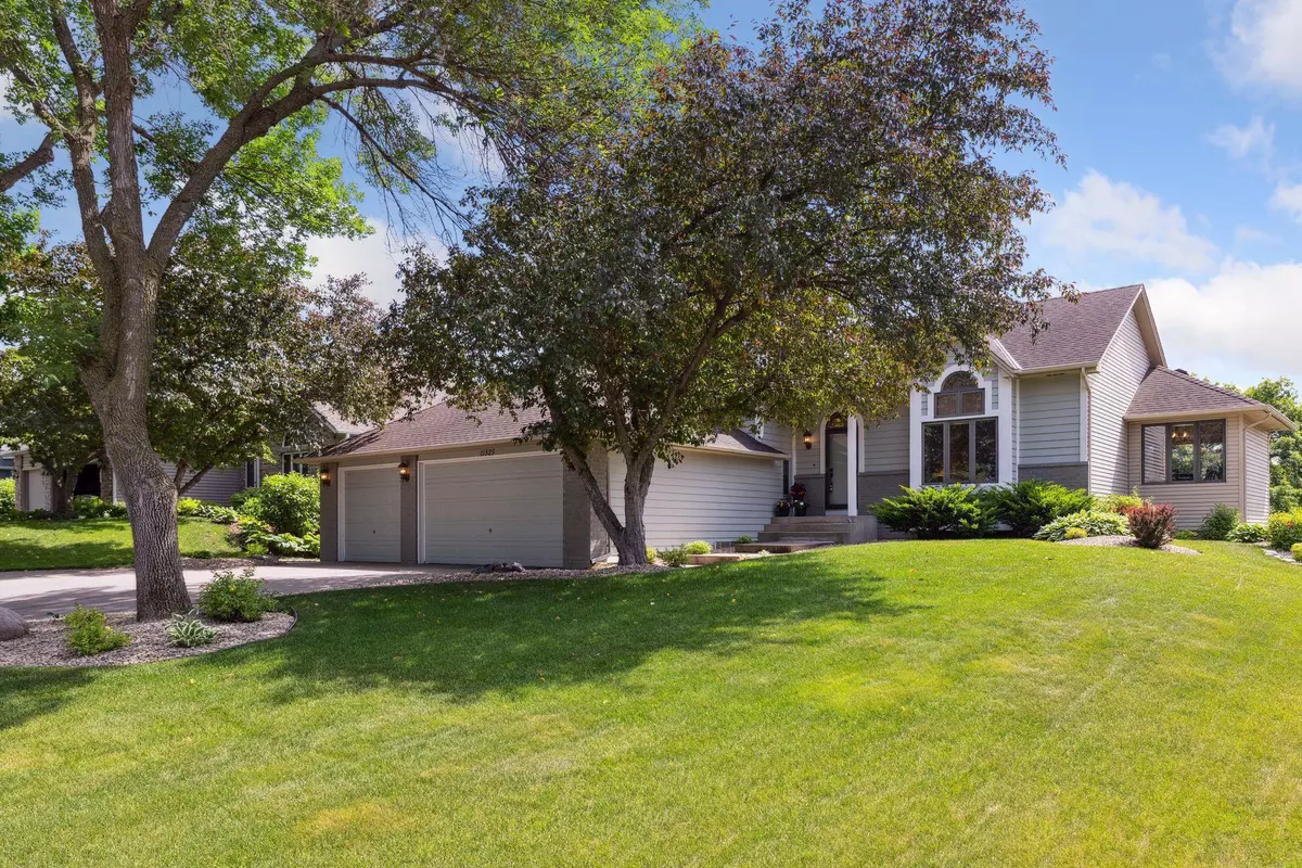 Champlin, MN 55316,11525 Pondview CT