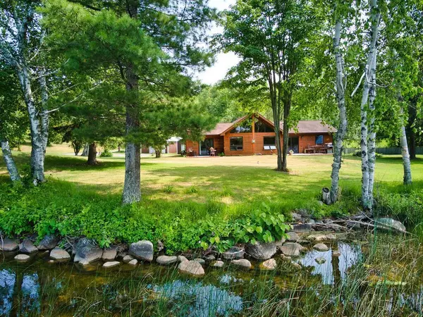 27993 Broderson RD, Cohasset, MN 55721