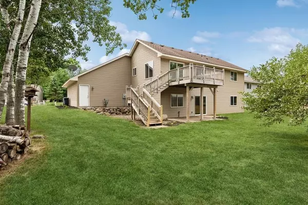 North Branch, MN 55056,7342 381st ST