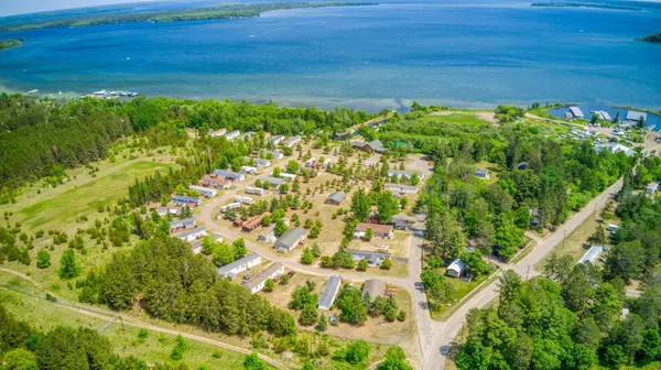 Cass Lake, MN 56633,539 Highland Resort RD NE