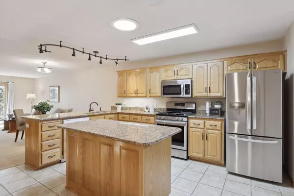 White Bear Lake, MN 55110,5251 Pathways AVE