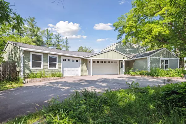 Minnetonka, MN 55345,4301 Highview PL