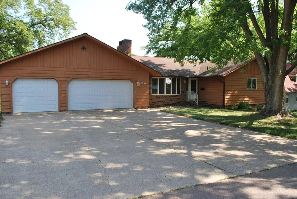 Fairmont, MN 56031,114 Oak Ridge RD