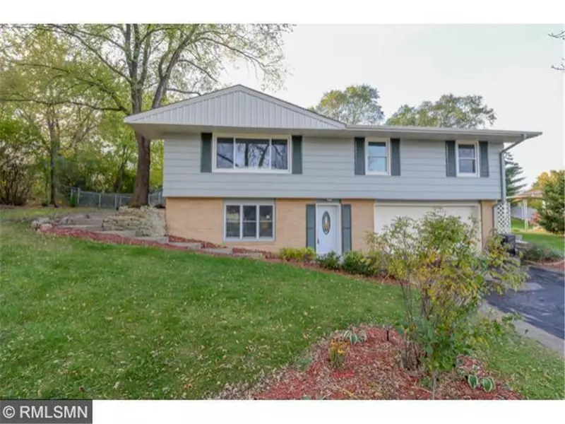 7321 Clayton AVE, Inver Grove Heights, MN 55076