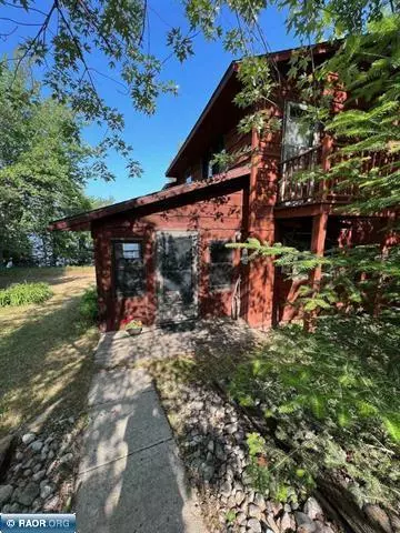 Cook, MN 55723,2656 W Vermilion Shores RD