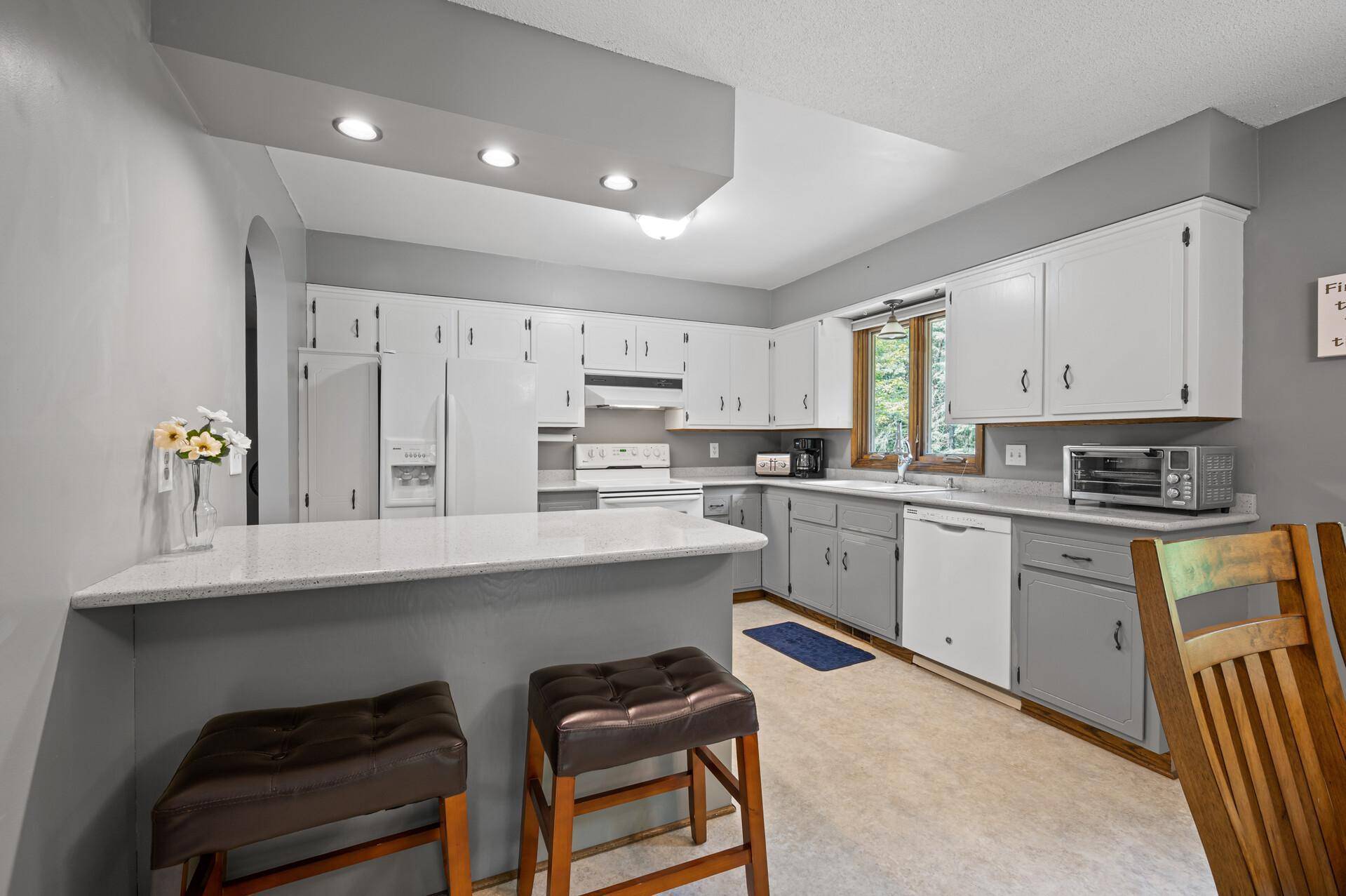 Ham Lake, MN 55304,2636 Crosstown BLVD NE