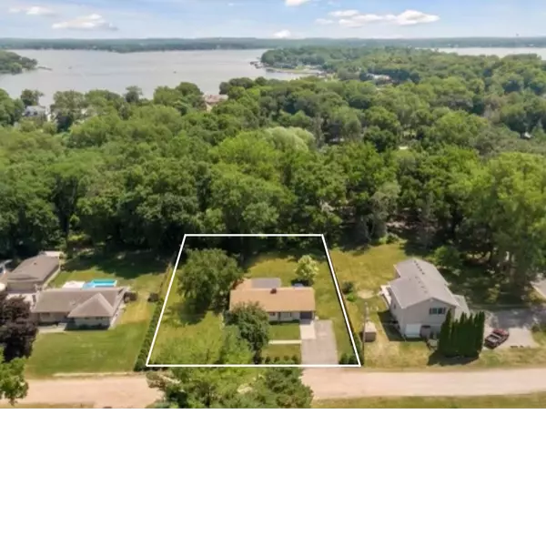 Orono, MN 55391,2476 Dunwoody AVE