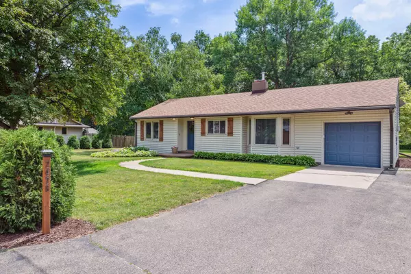 Orono, MN 55391,2476 Dunwoody AVE