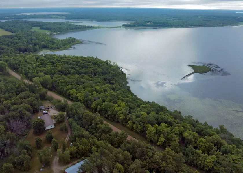 25147 Broadway AVE, Holmesville Twp, MN 56501