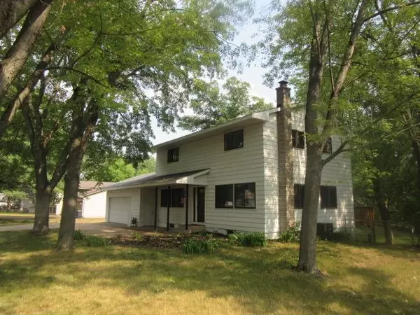 North Branch, MN 55056,6097 Maple ST