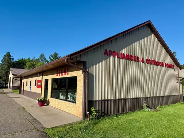 600 Superior AVE, Randall, MN 56475