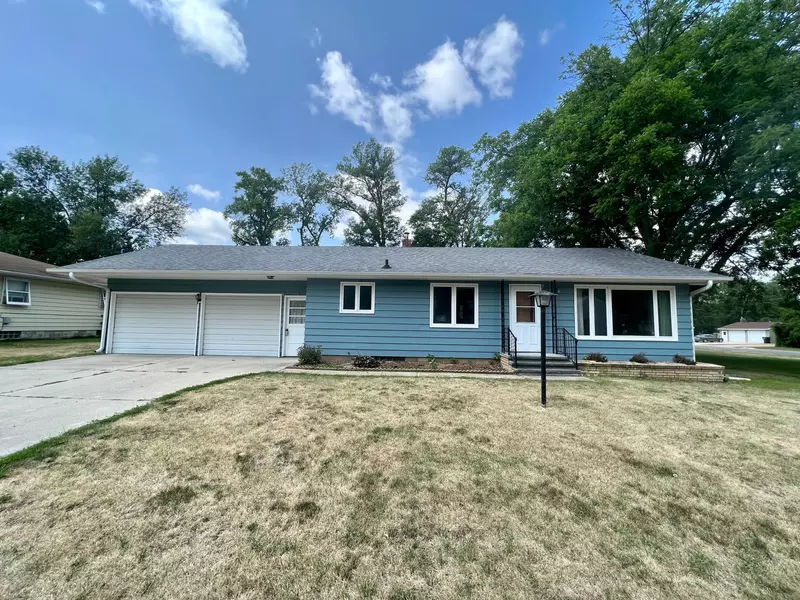 602 2nd ST S, Atwater, MN 56209