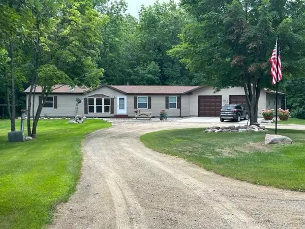 6191 County 4 NE, Remer, MN 56672