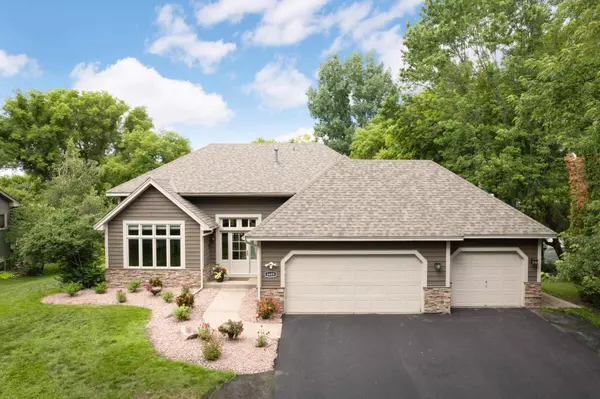 Lino Lakes, MN 55014,6609 E Shadow Lake CT