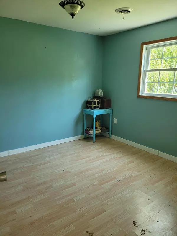 Thief River Falls, MN 56701,627 Gleason AVE N