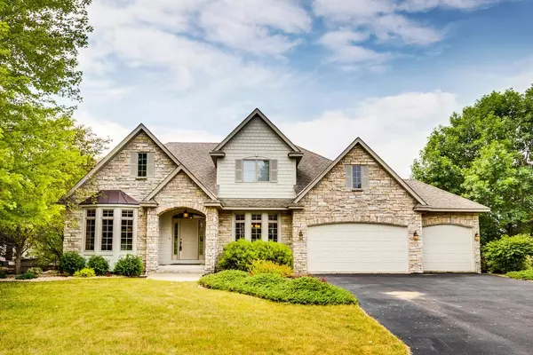 14425 Westridge DR, Eden Prairie, MN 55347
