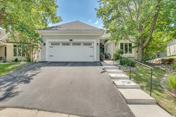 14514 Chateau CT,  Burnsville,  MN 55306