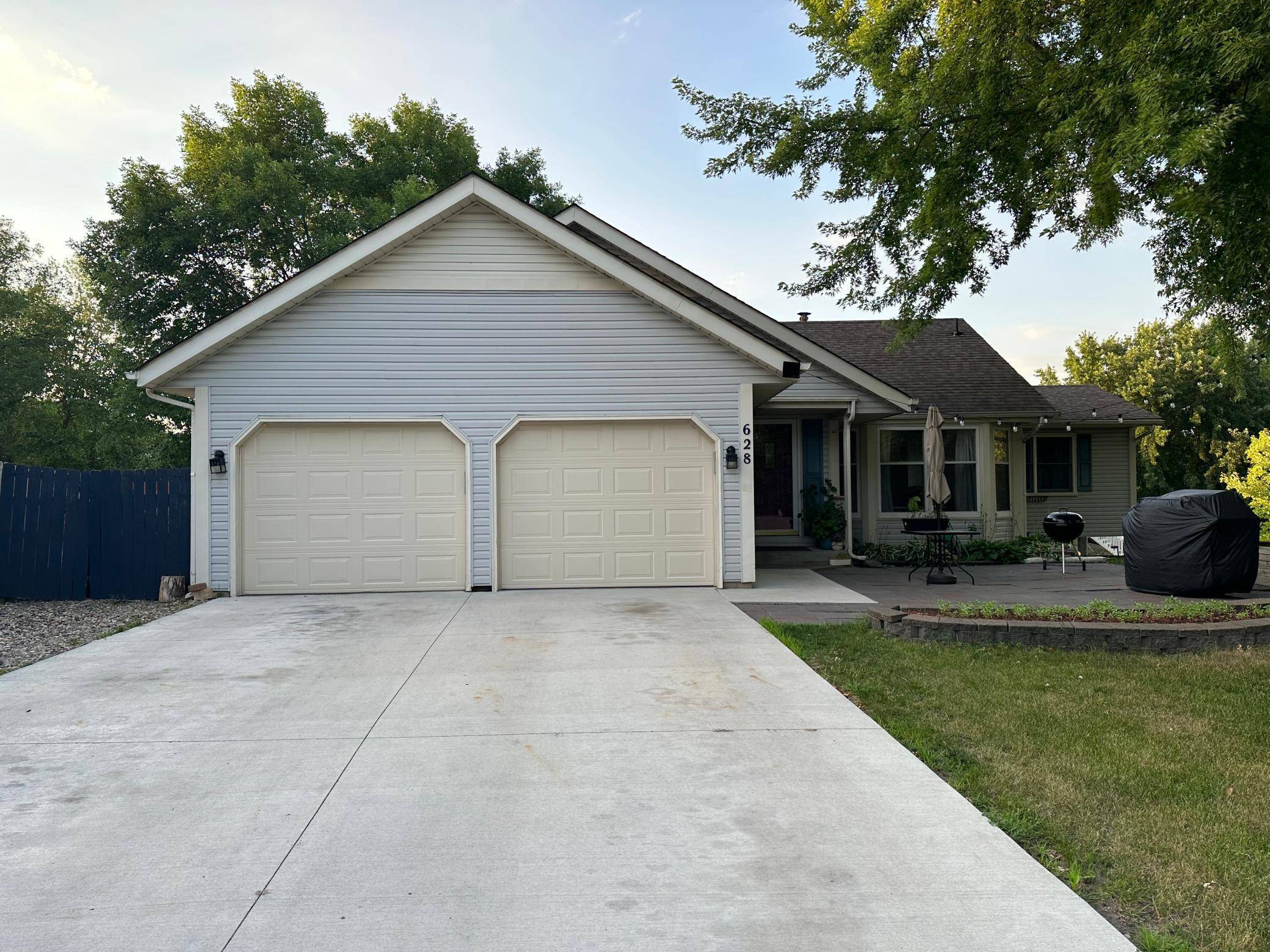 Chaska, MN 55318,628 Providence CT