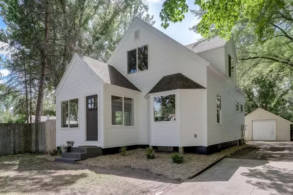 Delano, MN 55328,253 River ST S