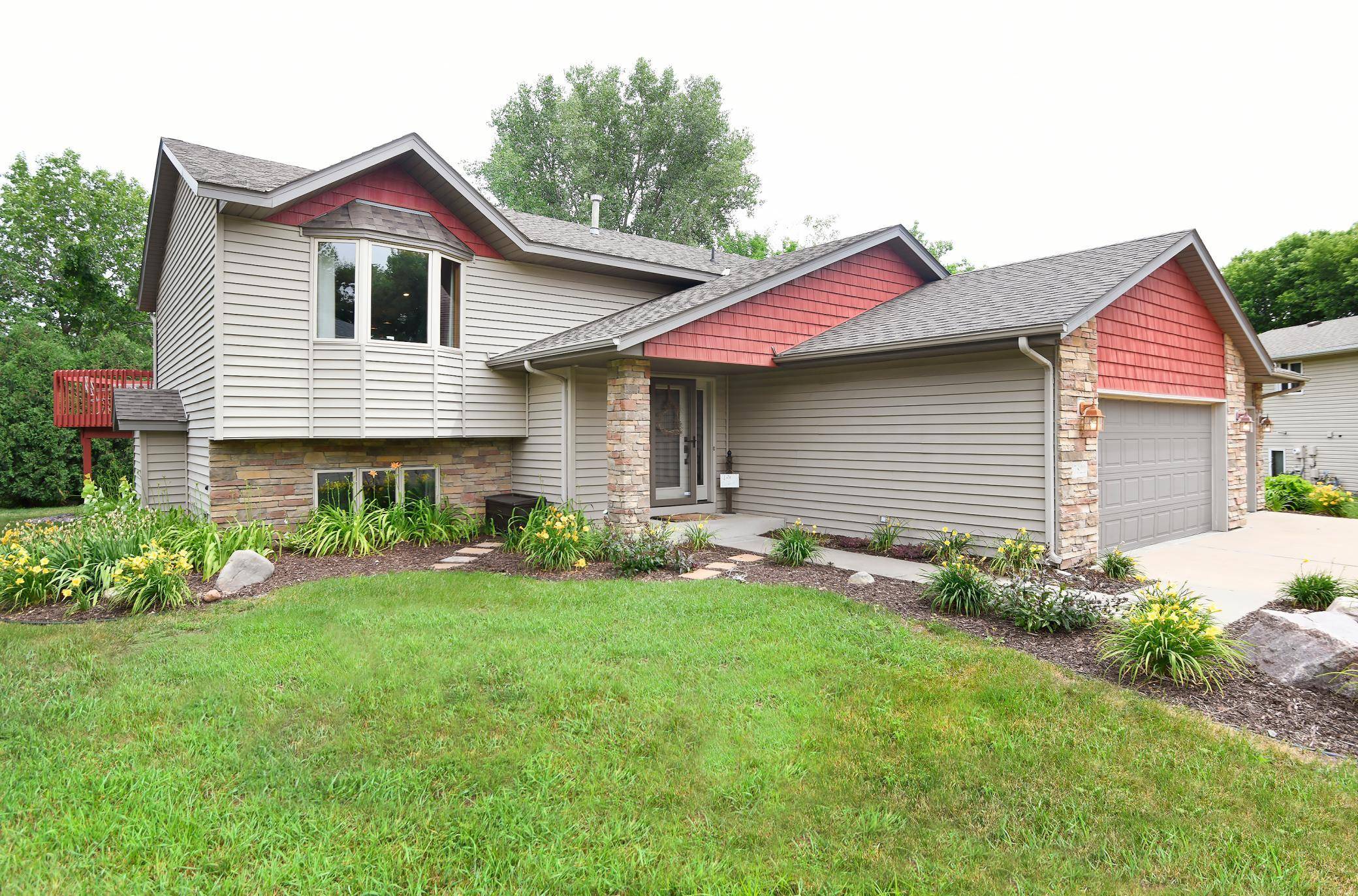 Inver Grove Heights, MN 55076,7822 Davidson CT