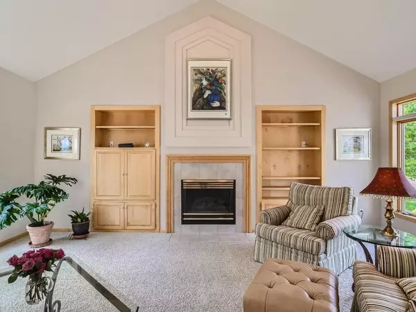 Plymouth, MN 55442,5330 Union Terrace LN N