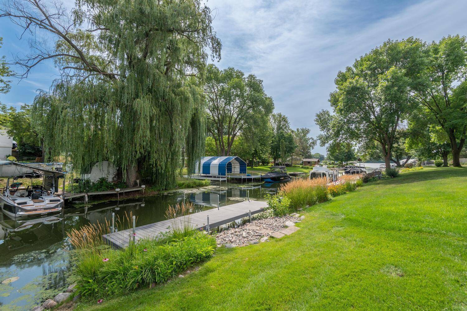 Minnetrista, MN 55364,7013 Halstead DR