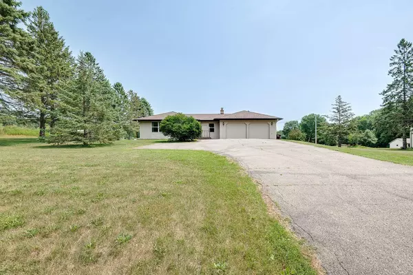 Maple Plain, MN 55359,2138 Budd AVE