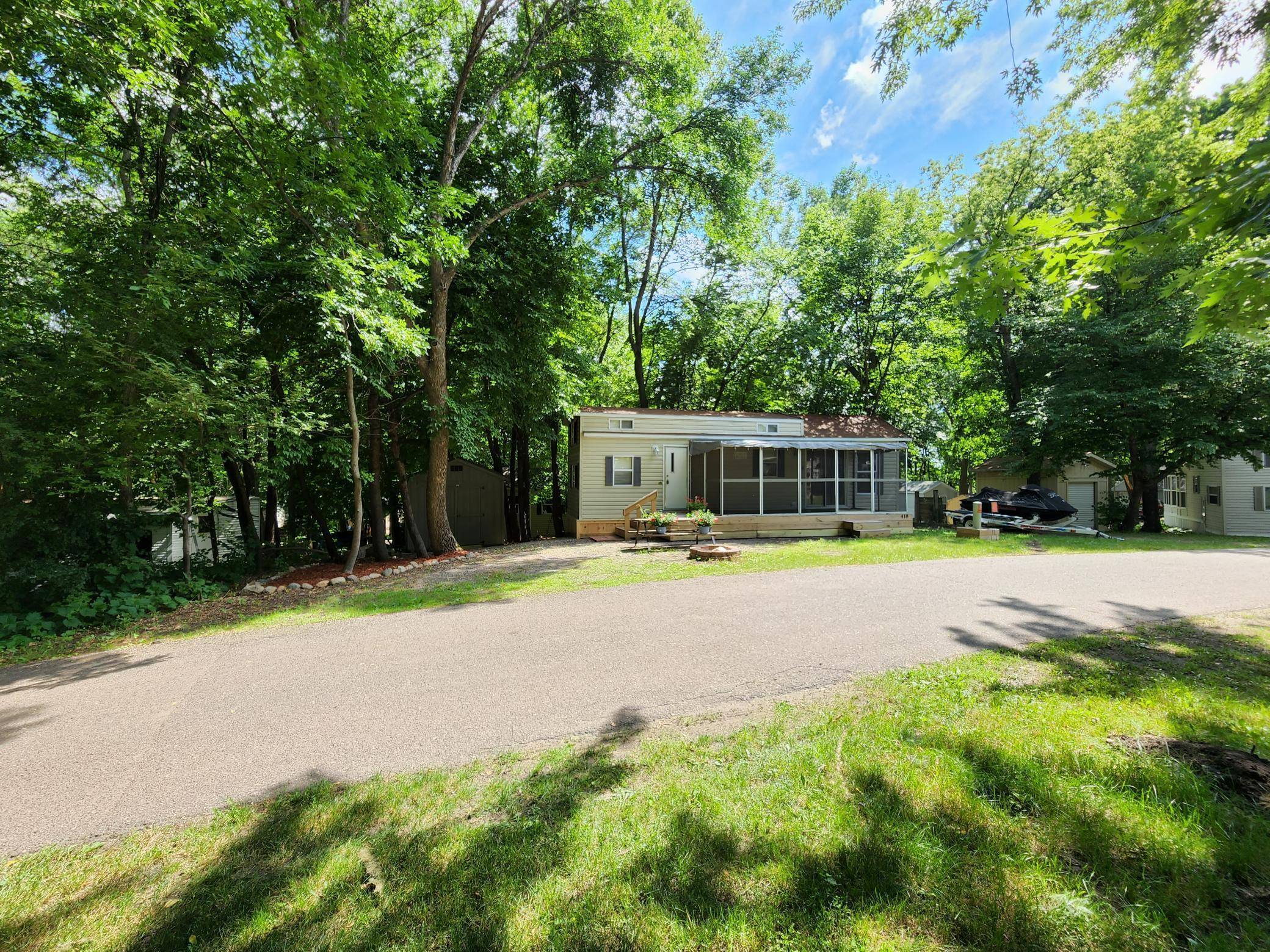 Cokato, MN 55321,2945 County Road 4 SW #418