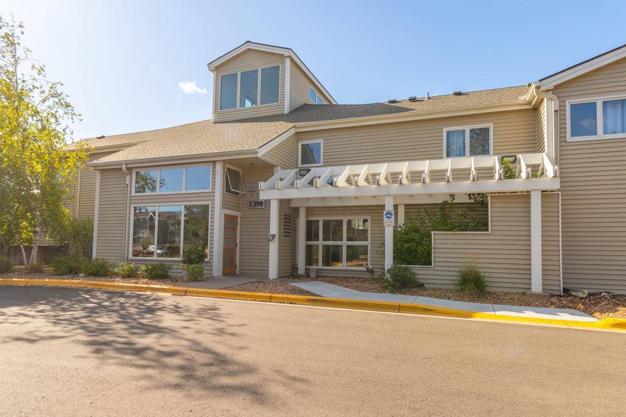 1390 Carling DR #306, Saint Paul, MN 55108